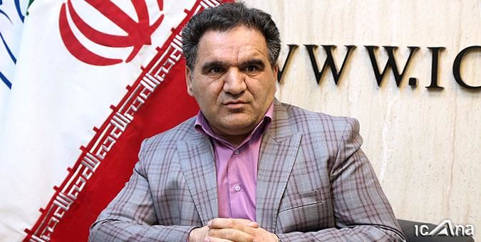 رئیسجمهور انتقاد از دستگاه قضا را در جلسه سران قوا مطرح کند