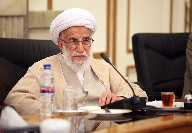 احمد جنتی: آمریکا با ایران وارد جنگ نمیشود