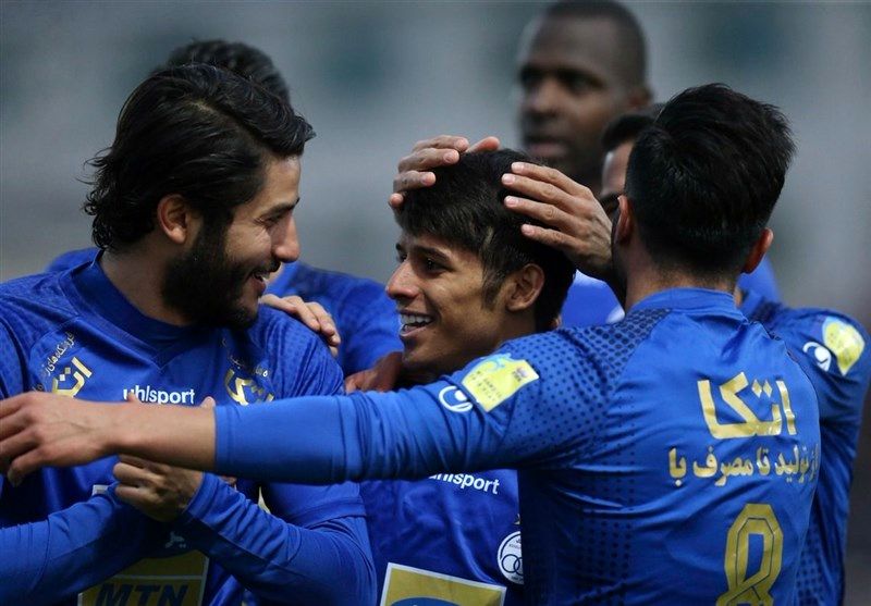 آرش برهانی: ممنوعالخروج هستم و حسابهایم را بستهاند!