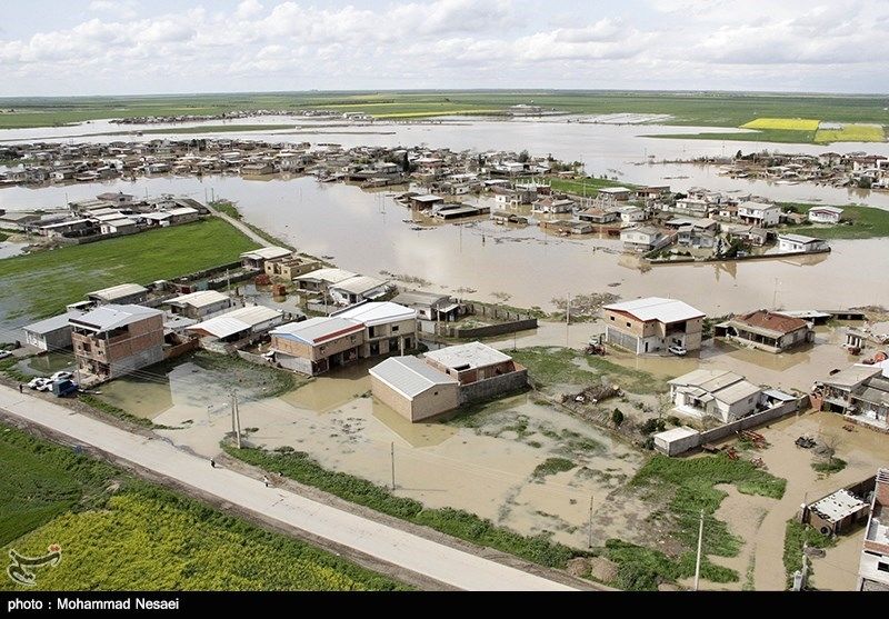 سیل وارد 3 روستای آققلا شد